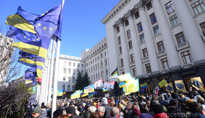 Внутреннее измерение конфликта и переговоры: предательство или план?