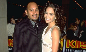 На 52 році життя помер перший бойфренд Дженніфер Лопес - ось їх історія часів старшої школи