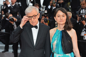 Вуді Аллен звинуватив колишню дружину в одержимості сином і розповів про шлюб з її прийомною дочкою