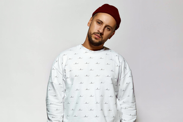 Розважаються на карантині: MONATIK влаштував з синами домашні танці