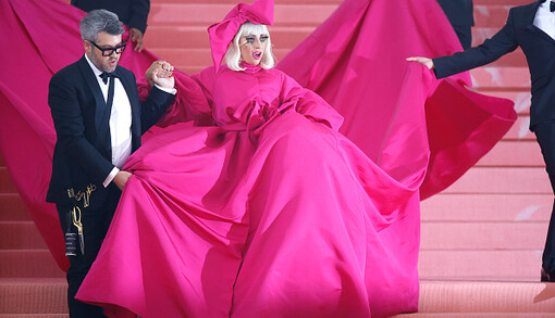 5 скандальных образов Леди Гаги ко дню рождения эпатажной именинницы