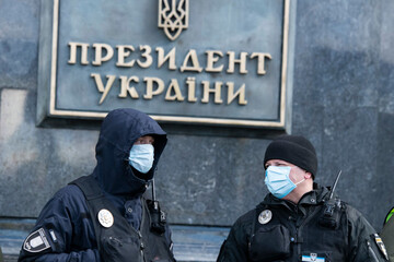 Коронавірус вбив більше 26 тисяч: що відбувається в Україні і світі (хроніка 27 березня)