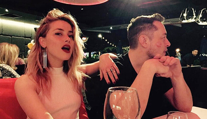 Доказ зради: в мережу злили фото обіймів Ілона Маска і Ембер Херд в приватному ліфті Джонні Деппа