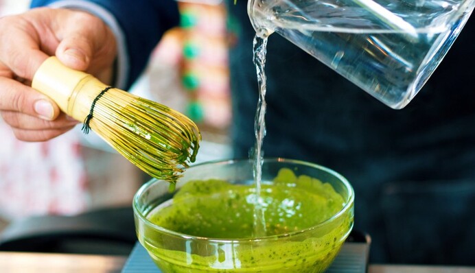 Як приготувати вдома корисний чай матча: простий рецепт і властивості