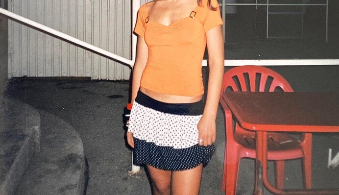 Звикла до сільської роботи: Джамала розповіла про дитинство в Криму