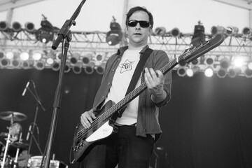 У США від коронавірусу помер відомий музикант - йому було всього 52