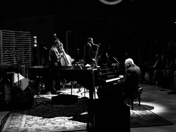 Коронавірус забрав життя ще одного знаменитого джазмена