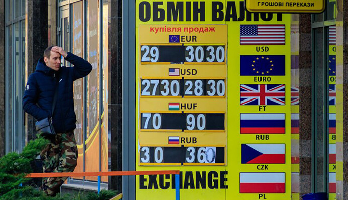 Не вір очам, а вір кишеням: як заробляють в Україні під час епідемії коронавірусу