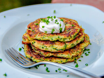 Смачні оладки з кабачків на сніданок: простий рецепт на кожен день
