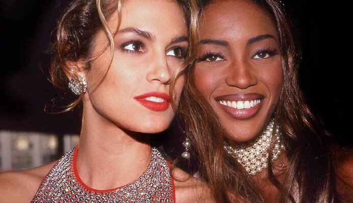 Синди Кроуфорд призналась, что ненавидела свою фирменную родинку