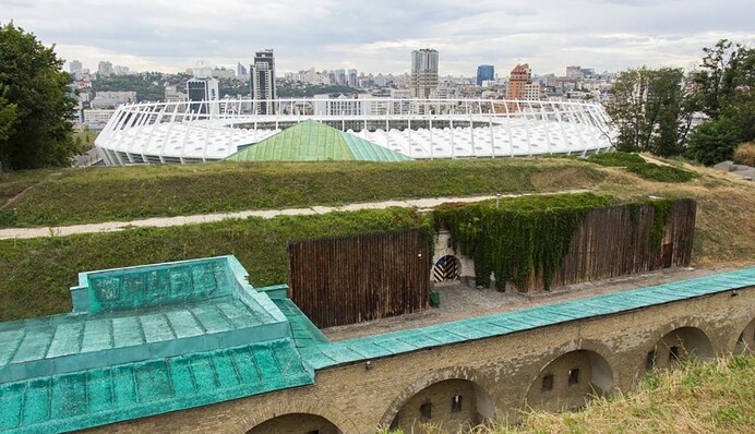Залить бетоном все: как при Кличко планируют вырезать последние зеленые островки Киева