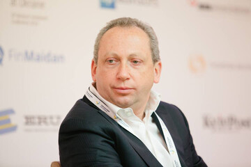 Путін сховався в нірку і тепер у Росії три шляхи - Слава Рабинович