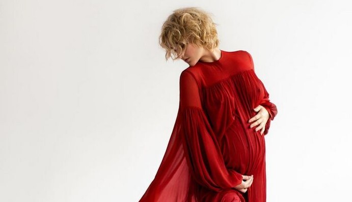 Вагітна Віра Кекелія випустила кліп, знятий без порушень умов карантину: відео