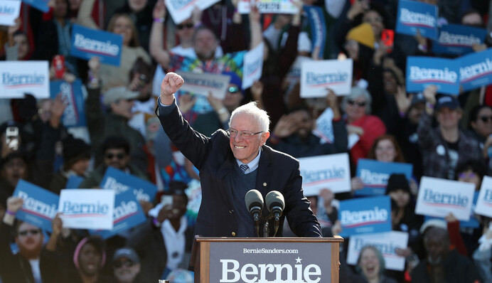 Заручники коронавируса: як пандемія може втрутитися в гру Трампа