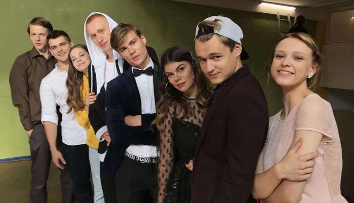 Берлинале, кино и театр: как сложились карьеры актеров сериала 