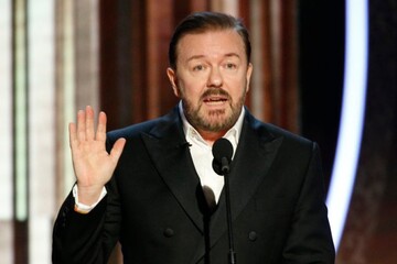 Британський комік розкритикував знаменитостей, що ниють про ізоляцію в розкішних маєтках