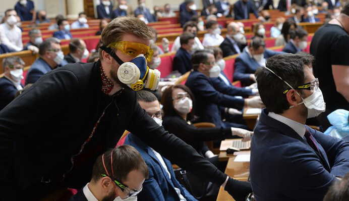 Поход на Коломойского: как Рада меняла себе регламент