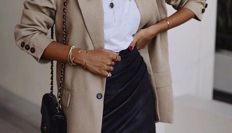 Что накинуть на плечи вечером: 10 стильных пиджаков на весну-лето 2020