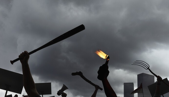 Стигмати коронавірусу: як зупинити агресію проти тих, хто захворів