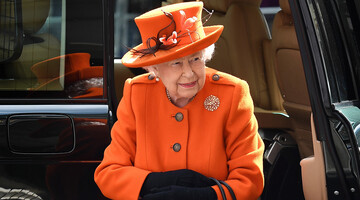 Королеві Британії - 95: ось три кумедні історії з Єлизаветою II, за які її будуть любити завжди