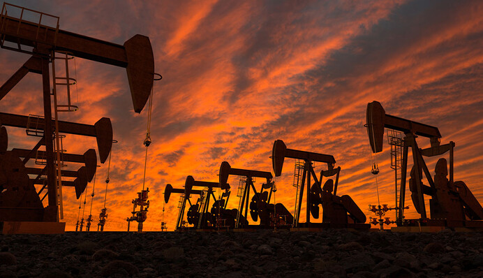 Будет жесткая борьба: рынок нефти сошел с ума