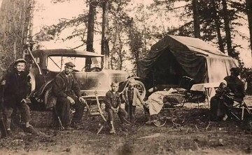 Хлопець показав, як його прадід врятував родину від 