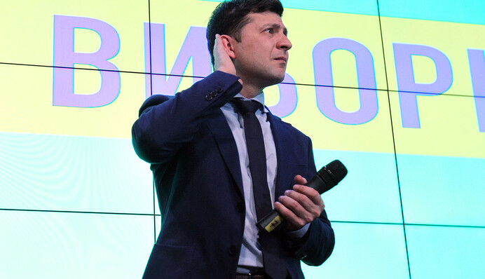 Сколько осталось от 73%: как изменился рейтинг Зеленского через год после победы