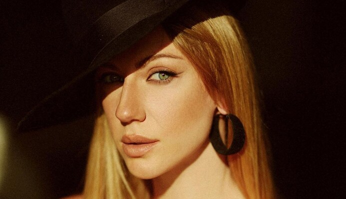 Леся Никитюк и украинская группа записали совместный трек о карантине