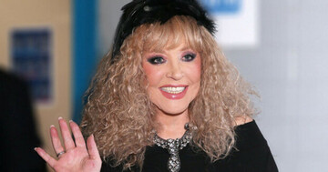 Прикраси за ціною квартири в Москві: скільки Алла Пугачова витрачає на одяг та аксесуари