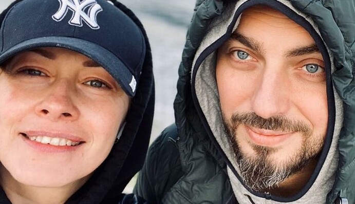 Сбежали из Киева в Одессу: Елена Кравец показала редкие фото своей семьи