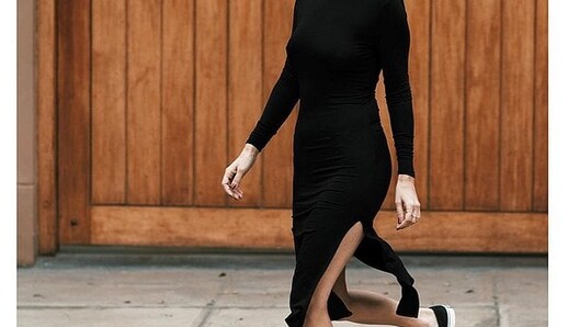 Спідниця і кросівки - табу? 10 стильних луків на літо, які говорять про зворотнє