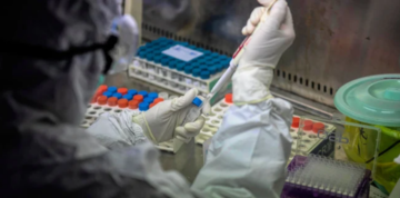 Справжня "битва" ще попереду: як змінюється ситуація з коронавірусом в Україні і світі (хроніка 28 квітня)