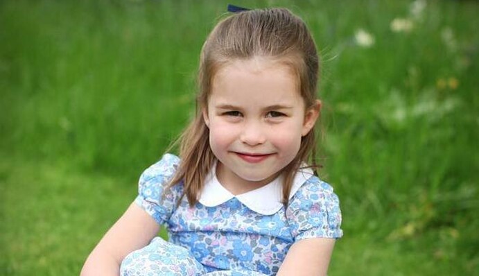 Принцесі Шарлотті - 5 років: Кейт Міддлтон і принц Вільям поділилися милими фото дочки-іменинниці