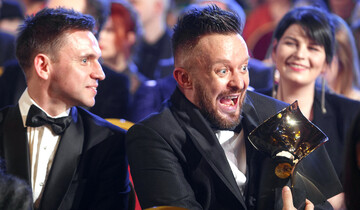 В Україні роздали кінопремії Золота Дзиґа-2020: хто отримав головні статуетки