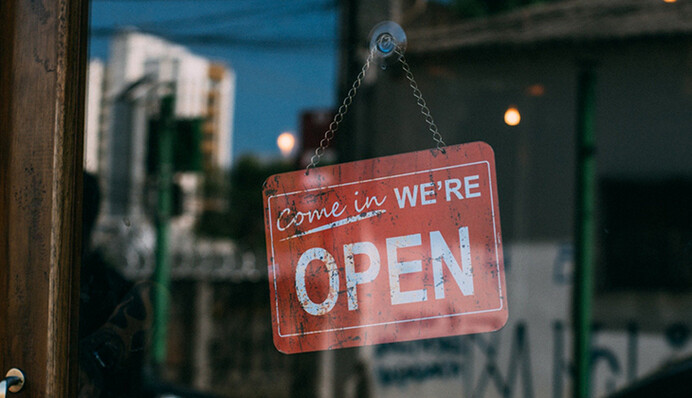 Европа прощается с карантином: как меняется ситуация с коронавирусом в Украине и мире (хроника 5 мая)