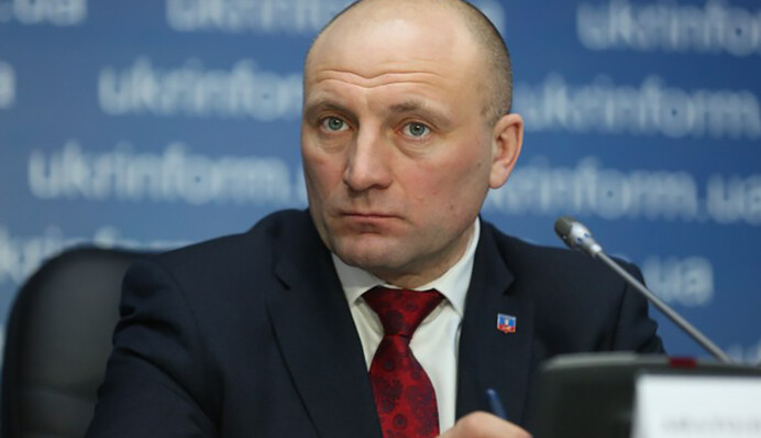 Не нужно угрожать. Те, кто нам угрожал - закончили в Ростове - мэр Черкасс Бондаренко