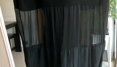 Оверсайз по-прежнему в моде, но важно не переборщить: вот 10 примеров 