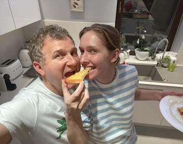 Горбунов показав Осадчу в домашній обстановці і похвалився її кулінарними талантами: фото