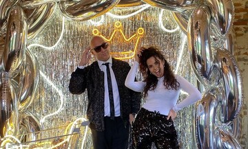 Настя Каменських влаштувала Потапу домашню вечірку в стилі диско: фото