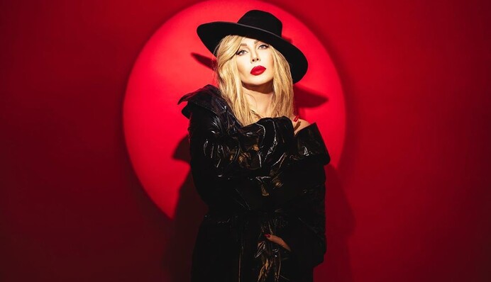 Ірина Білик на карантині схудла і кардинально змінила стиль: фото