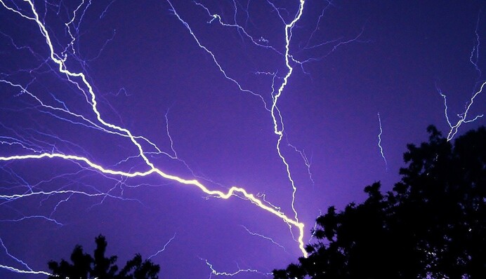 Температурные качели с грозами: какой будет погода до конца недели