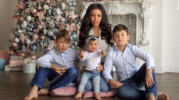 Чи не бачила дітей 113 днів: колишня дружина Серьоги шукає синів, яких відібрав у неї репер