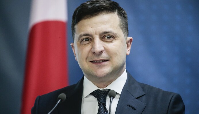 Для красного слівця: скільки обіцянок виконав Зеленський за перший президентський рік