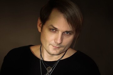 Дружина і мати українського співака опинилися в лікарні з підозрою на коронавірус