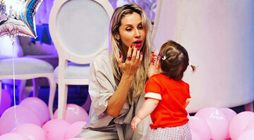 Змінила моє життя: Світлана Лобода привітала молодшу дочку-іменинницю і показала ніжні фото