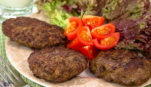 Готуємо вдома ситні печінкові оладки: детальний рецепт і поради