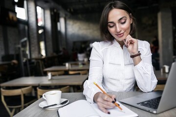 Как продуктивно провести вторник и не упустить удачу: гороскоп на 26 мая