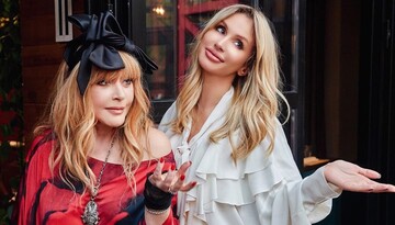 Світлана Лобода представила кліп з архівних відео - в ньому знайшлося місце навіть для Пугачової