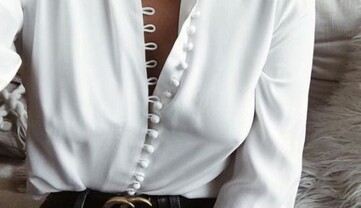 Как и с чем носить блузу этим летом: 7 стильных образов на каждый день