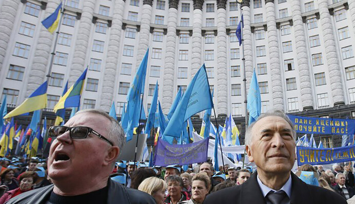 Набор умных, но слабо связанных слов: что предлагает Кабмин для борьбы с последствиями коронавируса